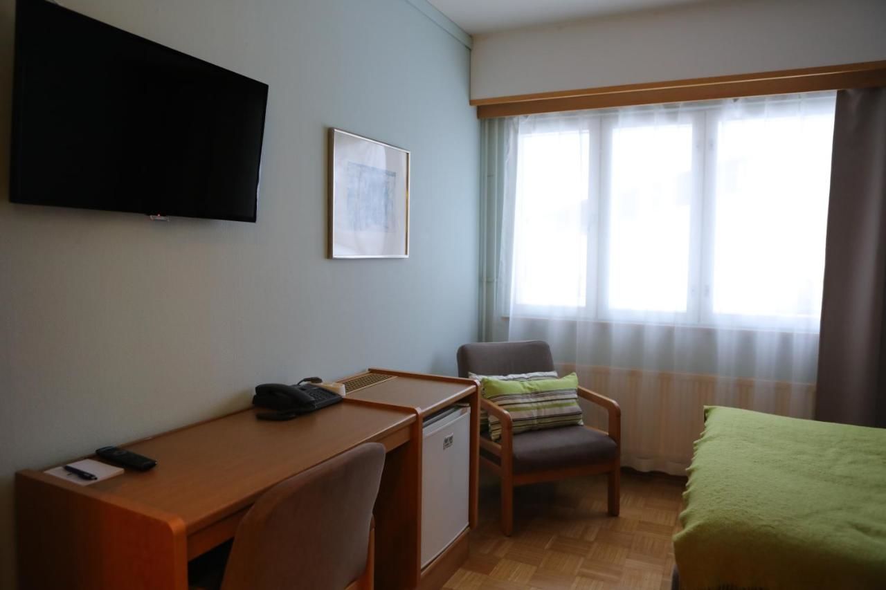 Отель Hotel Nukkumatti Коккола-28